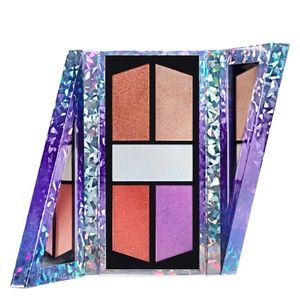 HP🎀BECCA x Barbie Ferreira Prismatica Face & Eye